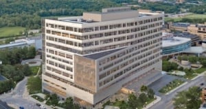 A rendering of the D. Dan and Betty Kahn Health Care Pavilion in Ann Arbor, MI. The project will be completed in fall 2025. (Credit HOK)